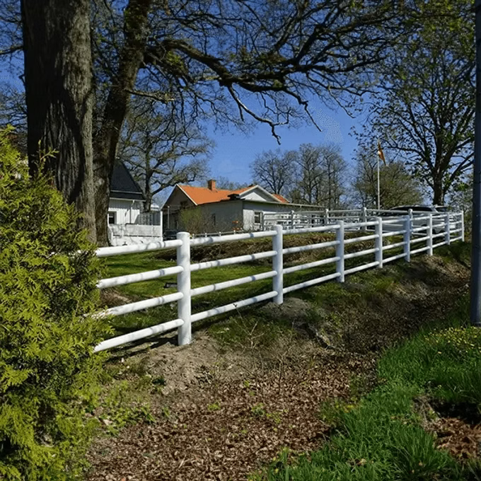 Villastaket / Trädgårdsstaket A staket 4 slanor pris/meter